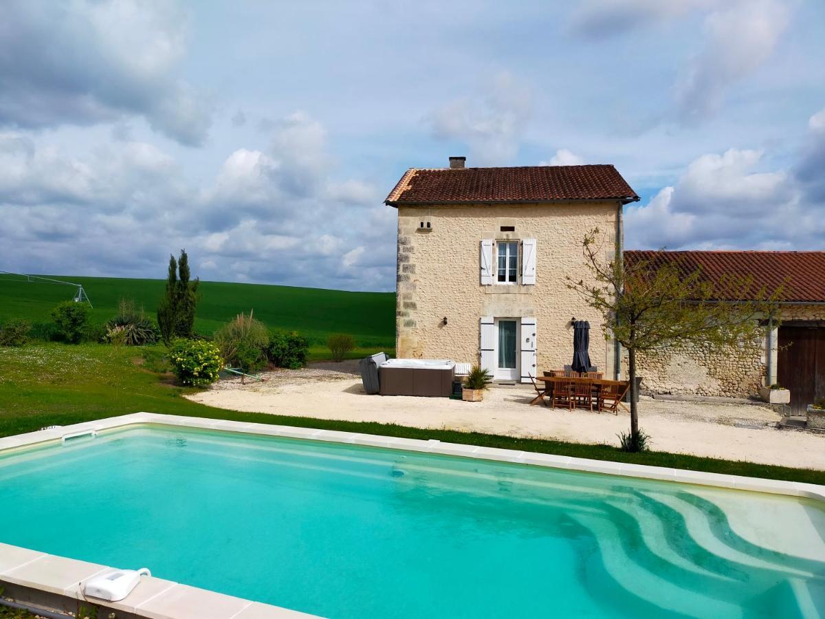 Gite Chez Cheynaud Celles  Kültér fotó